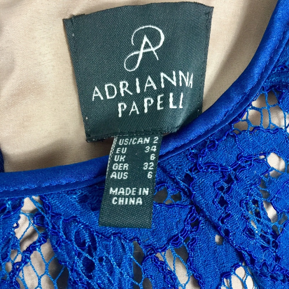 Adrianna Papell Scalloped Lace Dress Size 2 - Picture 7 of 9